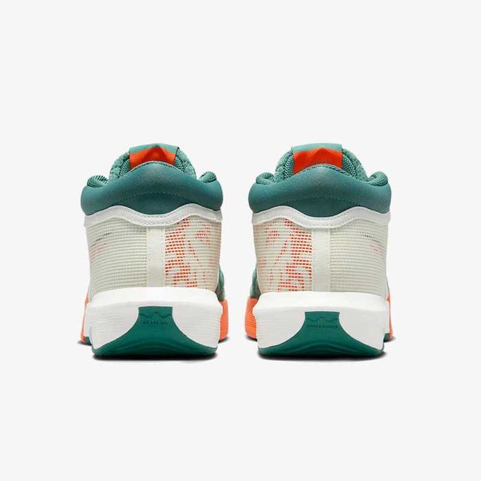 Nike adidasi baschet LeBron Witness 8
