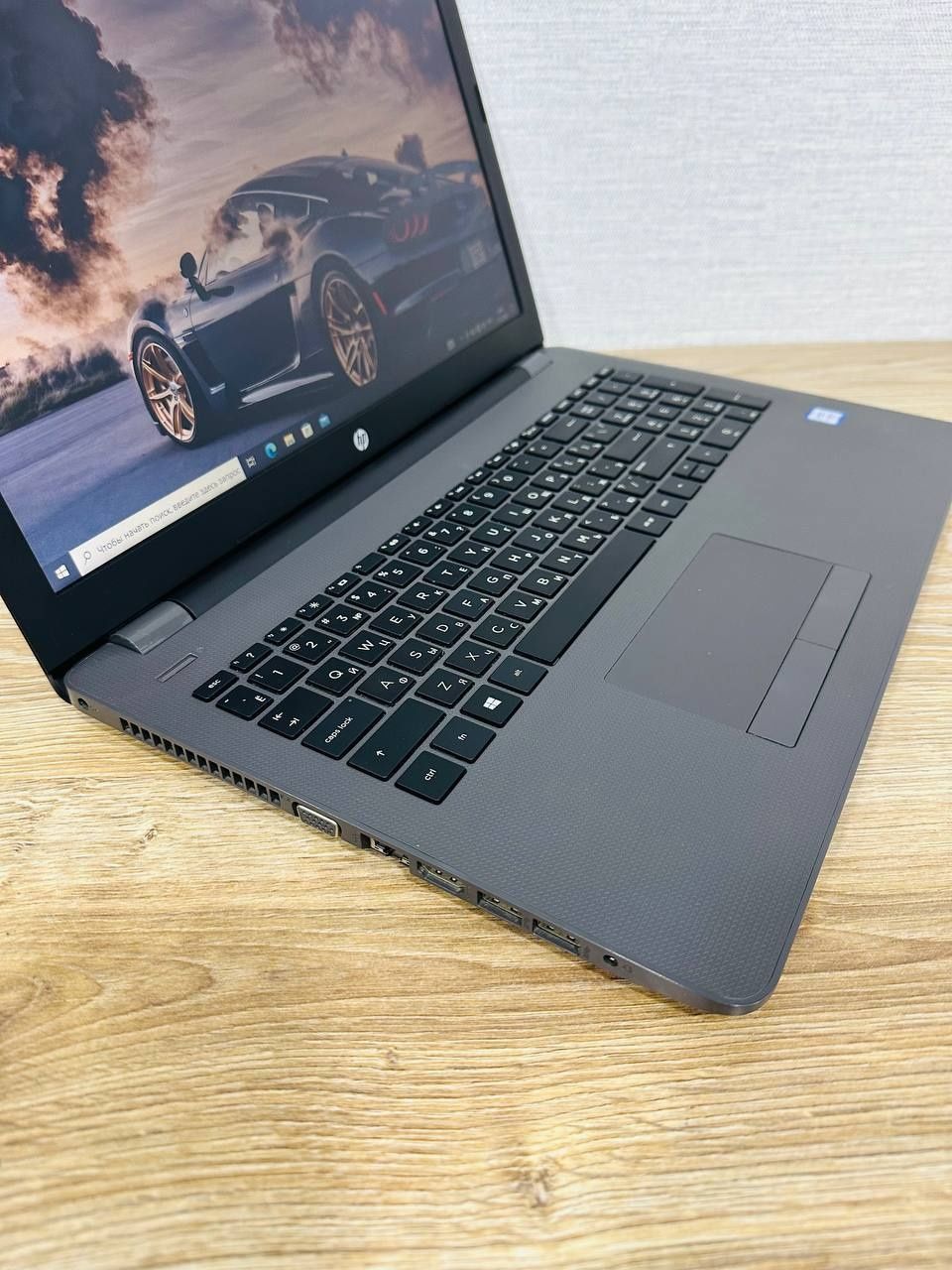 Noutbuk  core i3