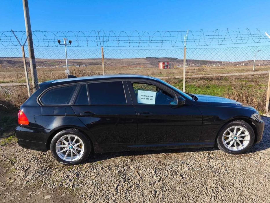 Vând BMW seria 3 an 2010