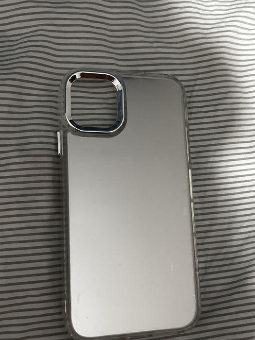 НОВО НЕРАЗПОКАОВАН Калъф за iPhone 11 с огледало