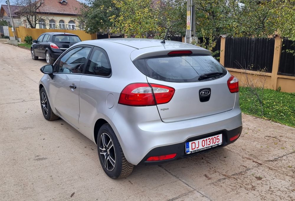 Kia rio 1.2 benzina / 2012