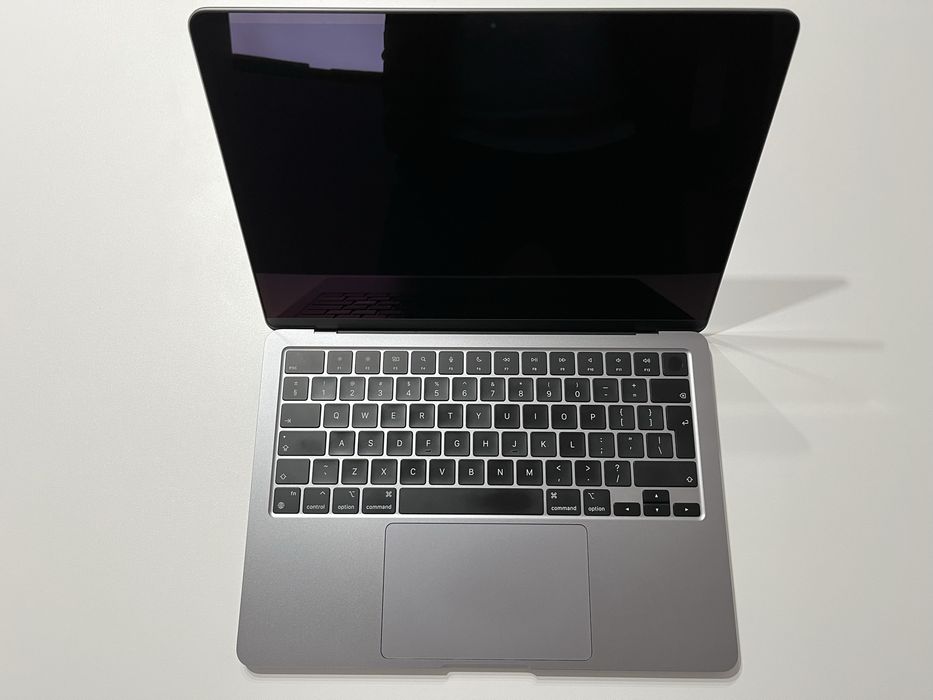 Macbook air 13 M2