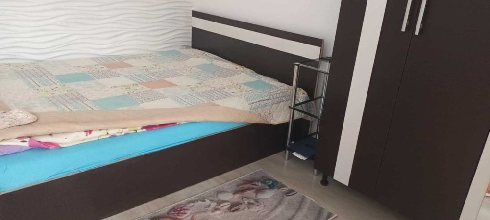 Comoda 2buc-- pat dormitor 2m/1,63