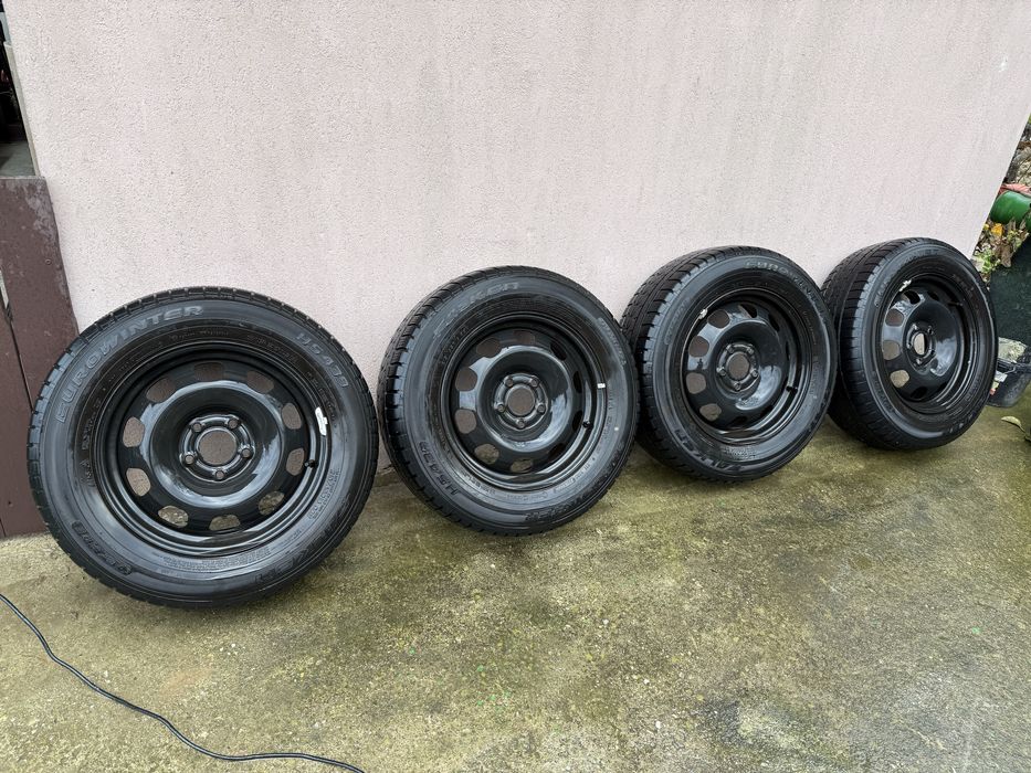 Roti iarna Duster - 215 65 R16