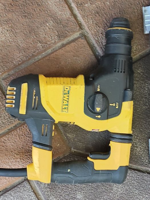 Rotopercutor DEWALT D 25333 in stare excelenta