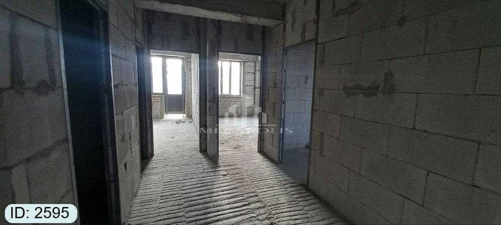 saodat tarafda 2 xonali karobka  kvartira sotiladi №2595