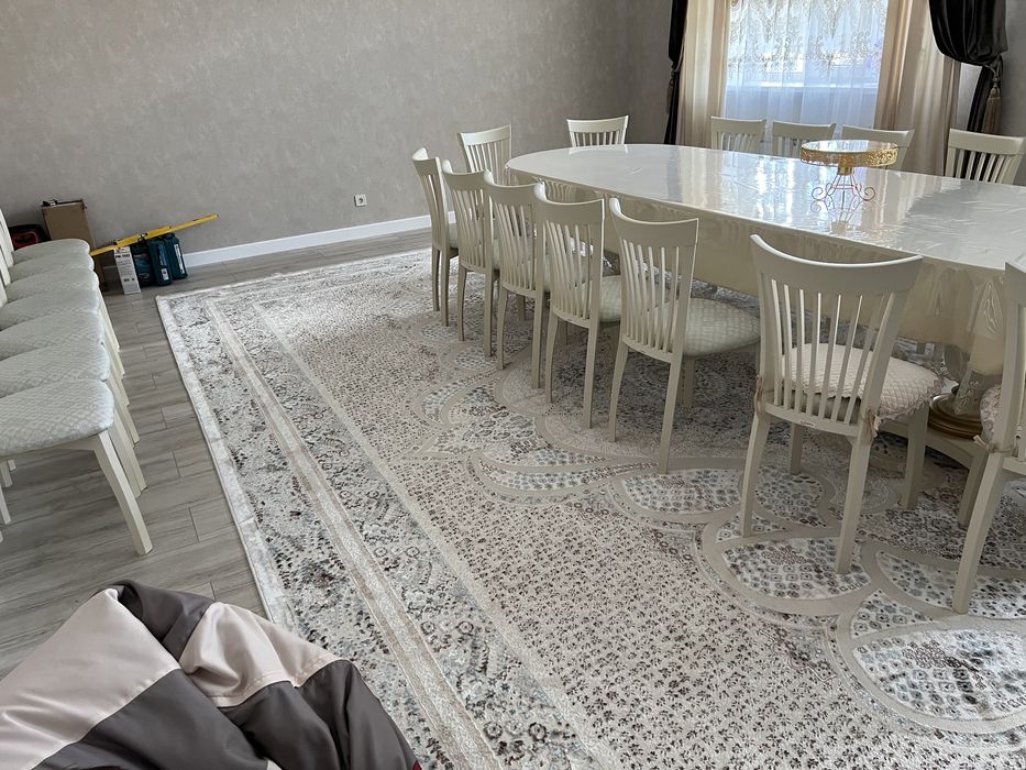 Срочно Продам ковер новый 6* на 4