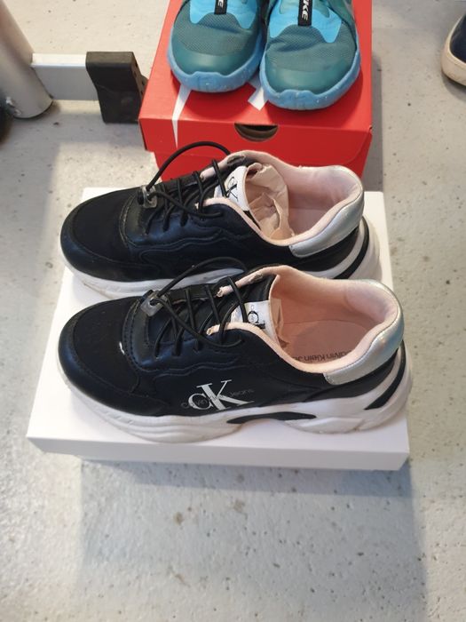 Детски обувки Nike  Calvin Klein  Zara