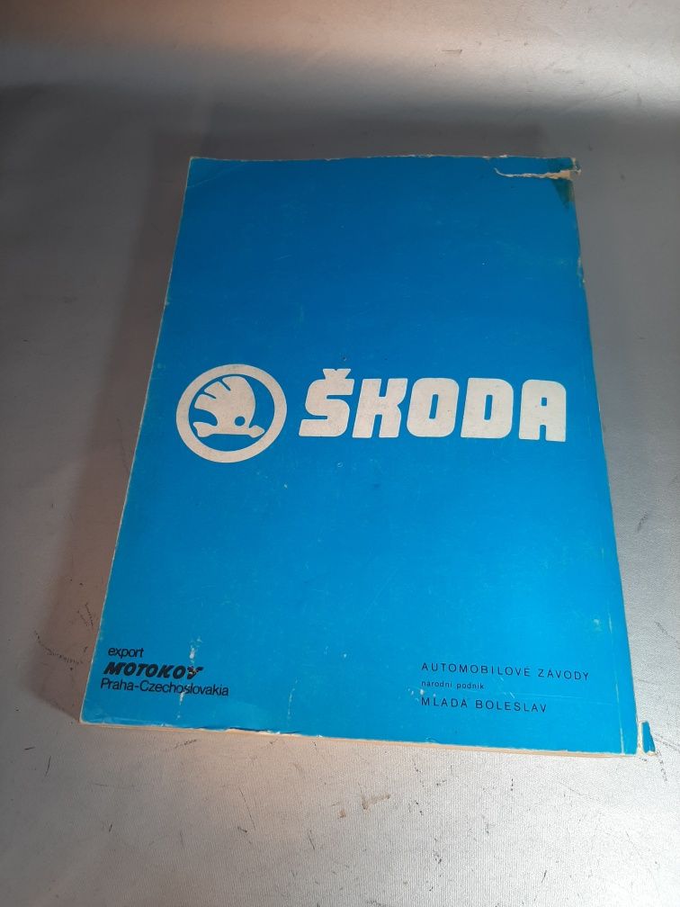 Carte Skoda 105 S , 105 L, 120 ,120 L ,120 LS , 120 GLS din 1979 vechi