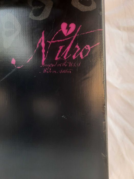 сноуборд NITRO   152см. с автомати.