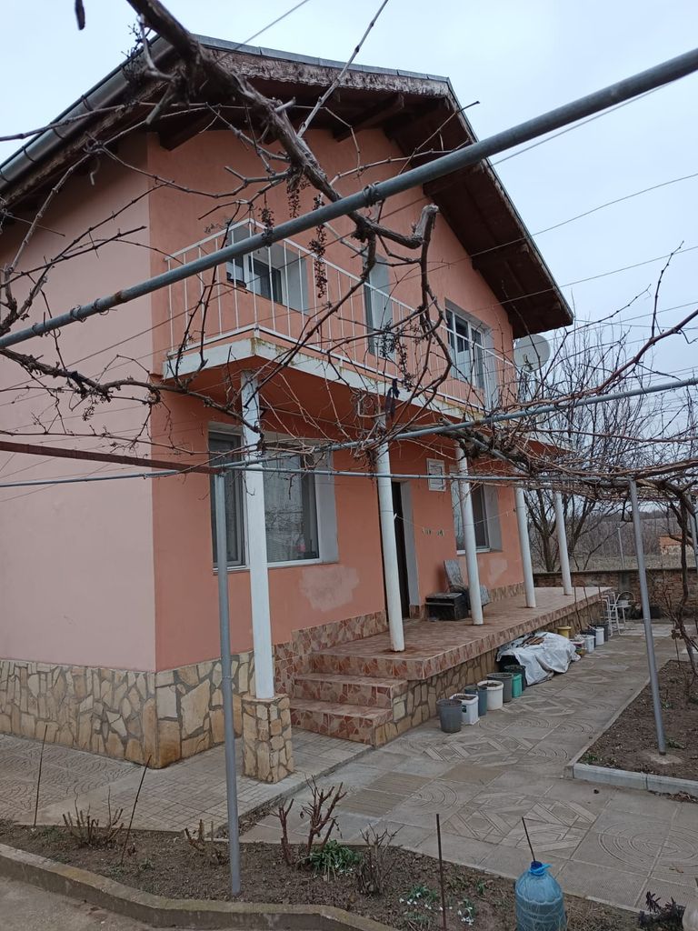 Продава се Къща в с. Победа, Област Плевен - 100 кв.м за 1300 €/кв.м - Снимка #1