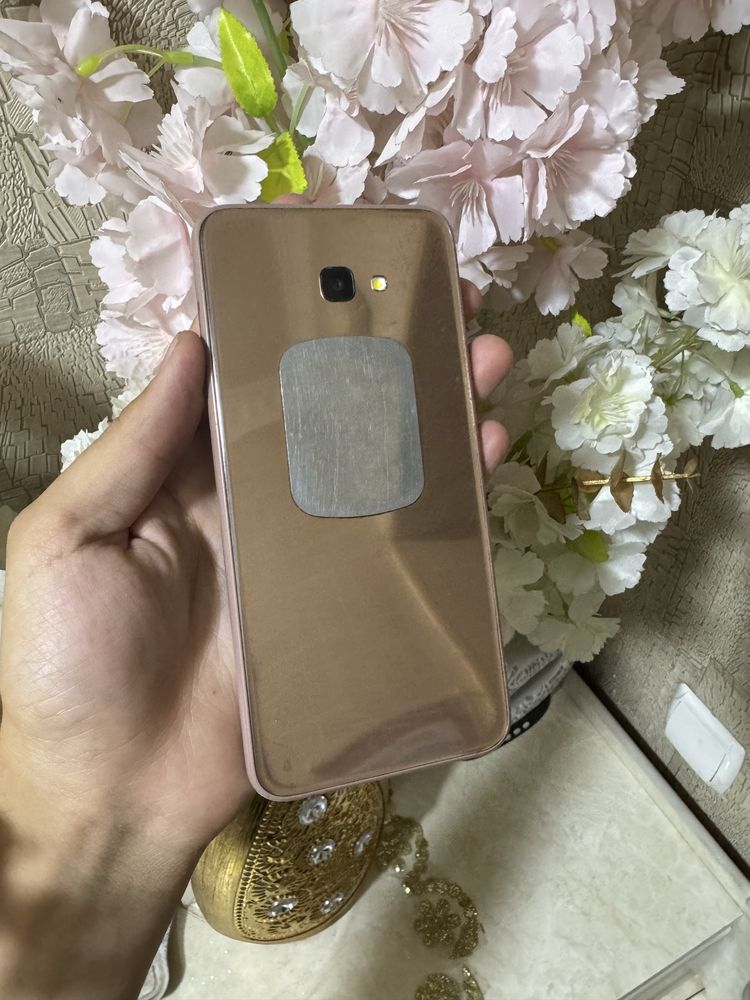 Samsung J4 plus 32 gb