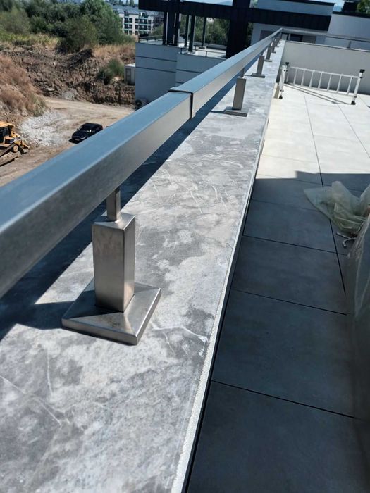 Иноксов парапет 40х40мм