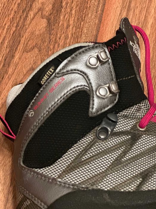 Bocanci North Face Goretex 37,5 Ghete iarna GTX - dama