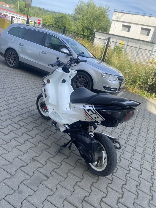 Scuter 50cc 2t