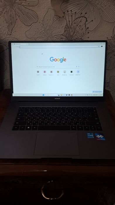 Элегантный ноутбук Honor MagicBook 15