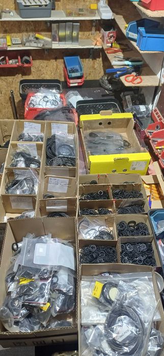 stock epuizat : anunut cand sunt disponibile alte curele