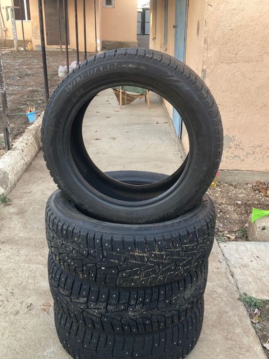 Продам шины R17 215/55