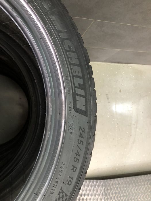 245 45 R19 MISHELIN pilot sport-4
