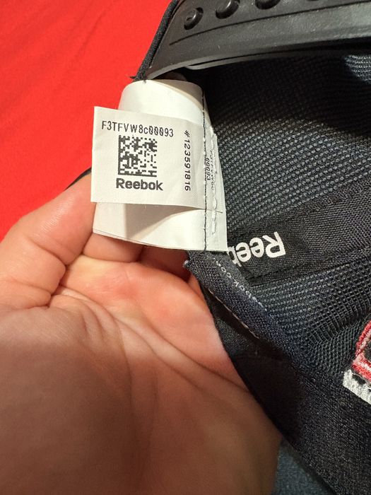 Vand sapca UFC Reebok