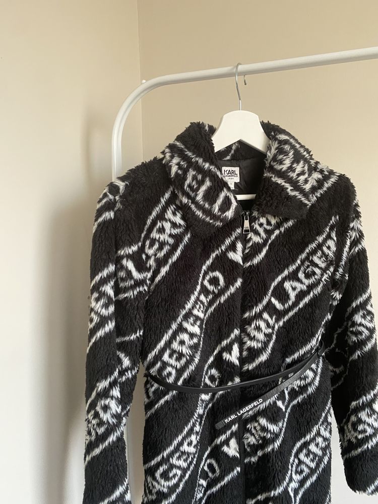 Оригинално яке karl lagerfeld