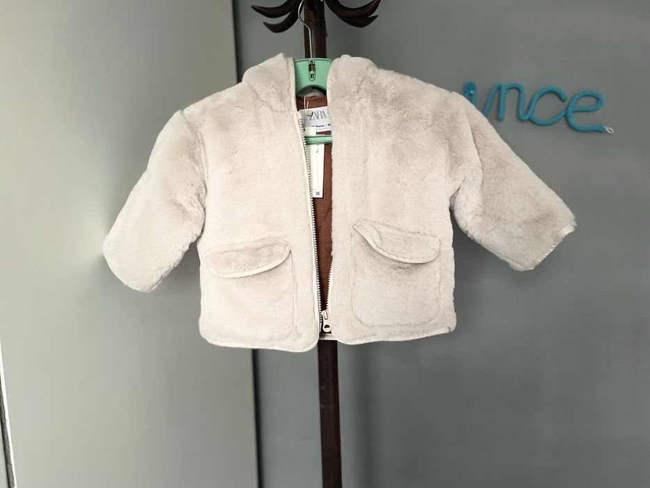 Ново палтенце на Zara 18-24 месеца