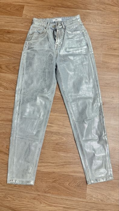 Новые джинсы-4000 тенге