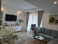 vand apartament 3 camere Cosmopolis