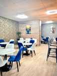 Mobilier magazin - cafenea