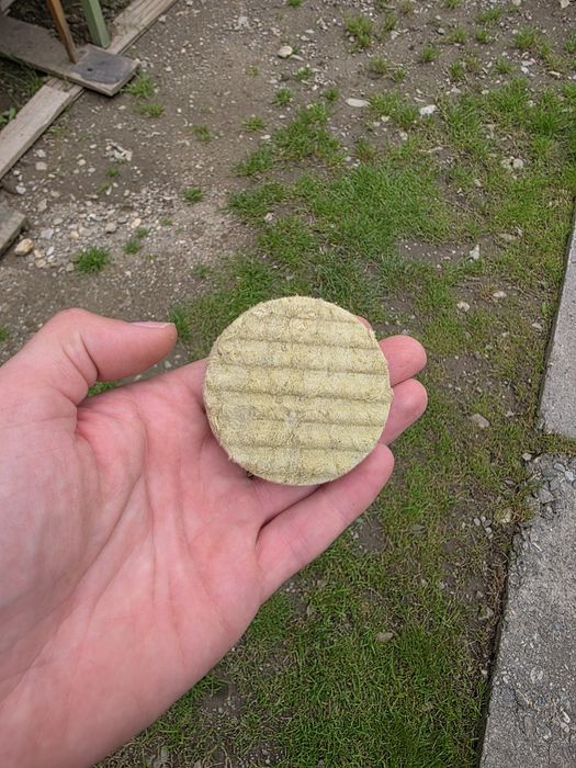 Diblu Ejot cu Șurub pentru Fixări Vată pe Beton Cărămidă BCA STR U 2G