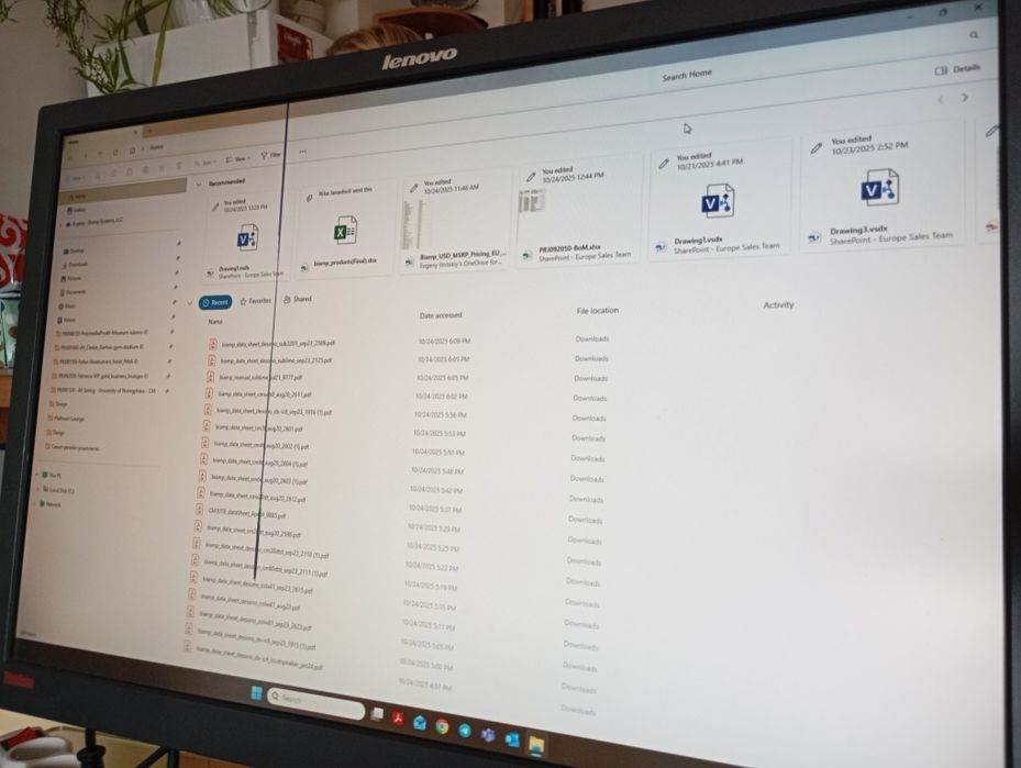 Монитор 27 дюймов Lenovo ThinkVision