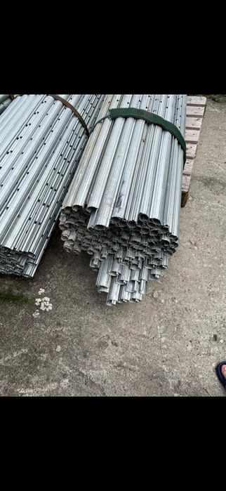 Stalpi pt gard zincati noi