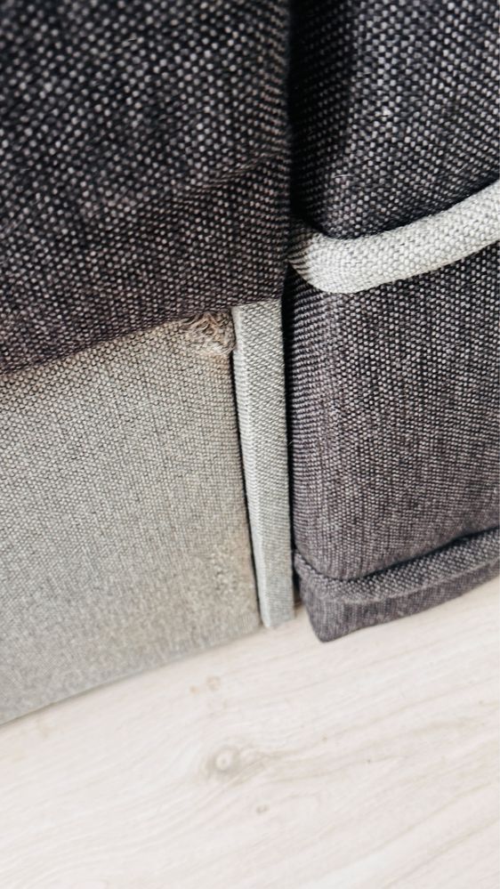 Vand coltar pentru living
