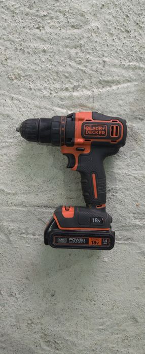 Акумулаторна бормашина BLACK&DECKER  18 V