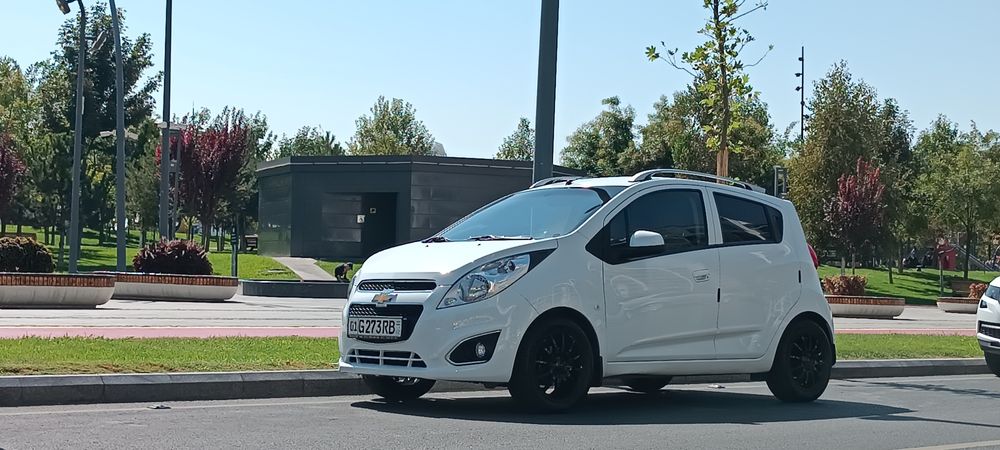 Chevrolet Spark 2022 автомат 1.25