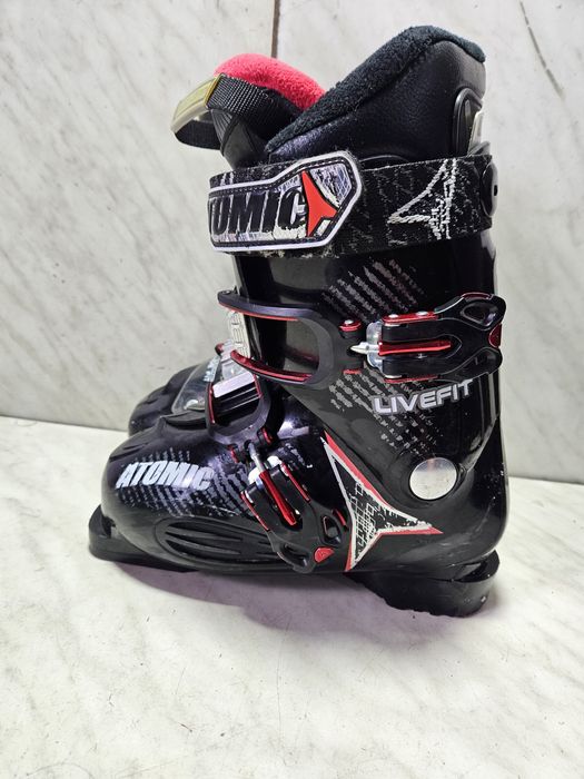 Clapari ski schi  Atomic  mondo   23-23,5 corespunde mărimii 36-37
