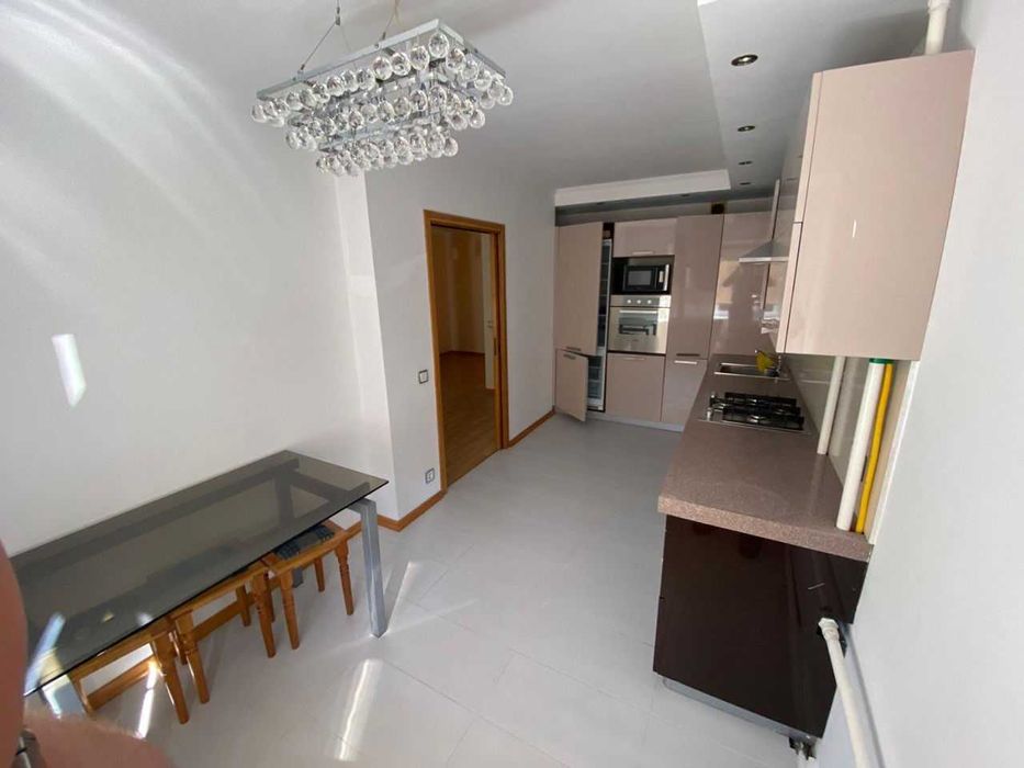 Дава се под наем Двустаен апартамент в София, Сухата река - 61 кв.м за 375 € - Снимка #2