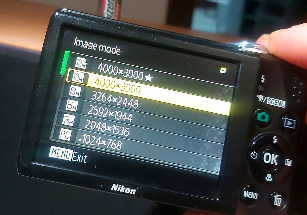 Aparat Foto Digital Nikon Coolpix L22