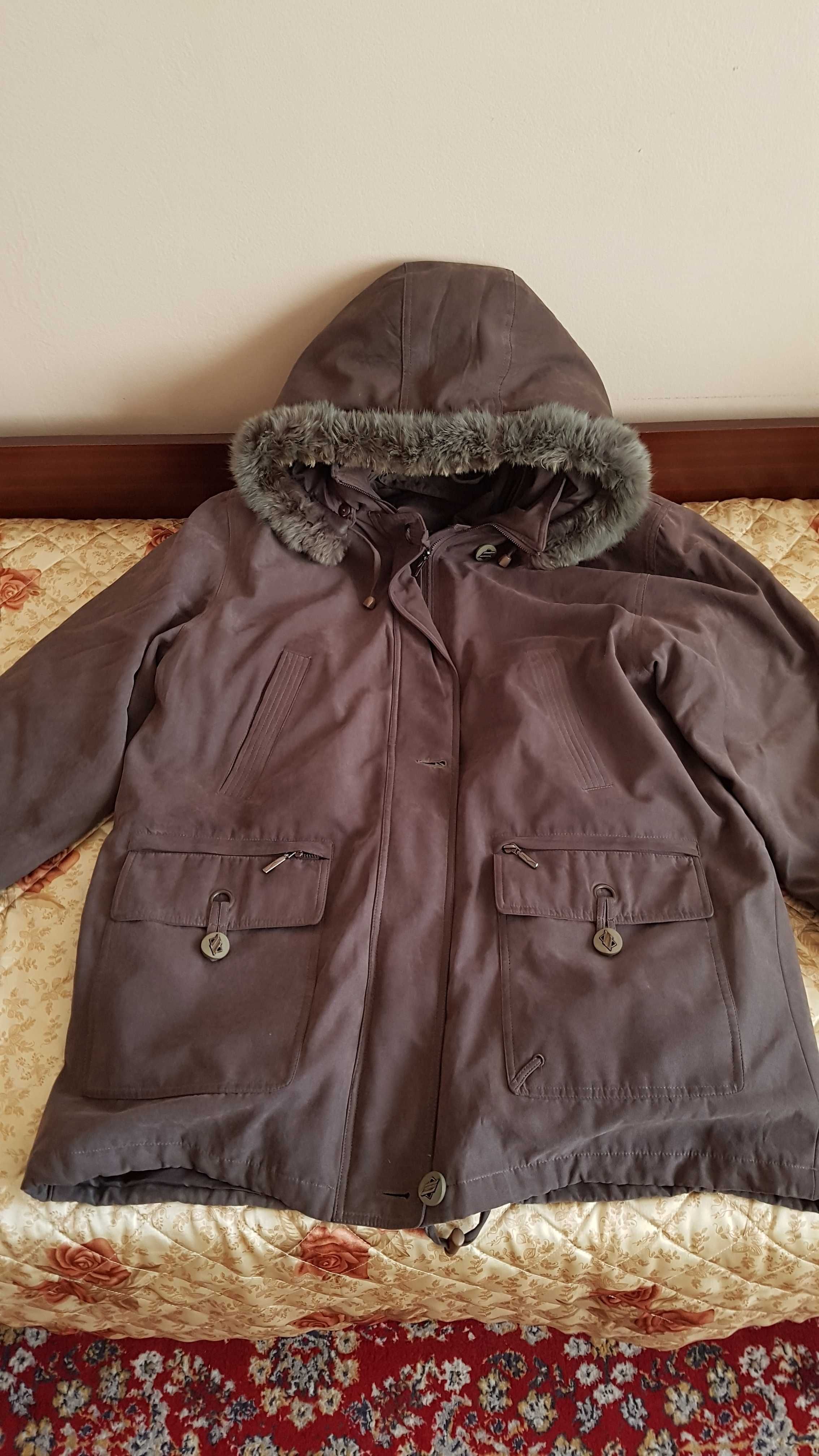 Зимно дамско яке - 2XL / 56 размер