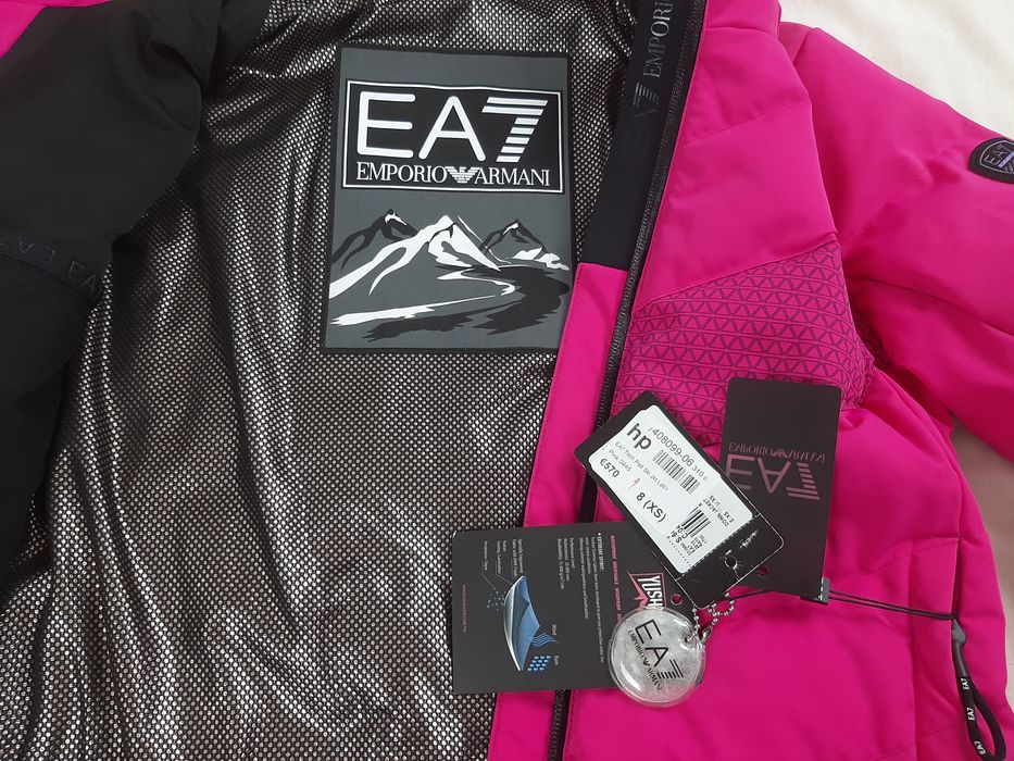 дамско ски яке EA7 Emporio Armani ски гащеризон, ски екип, зимно яке