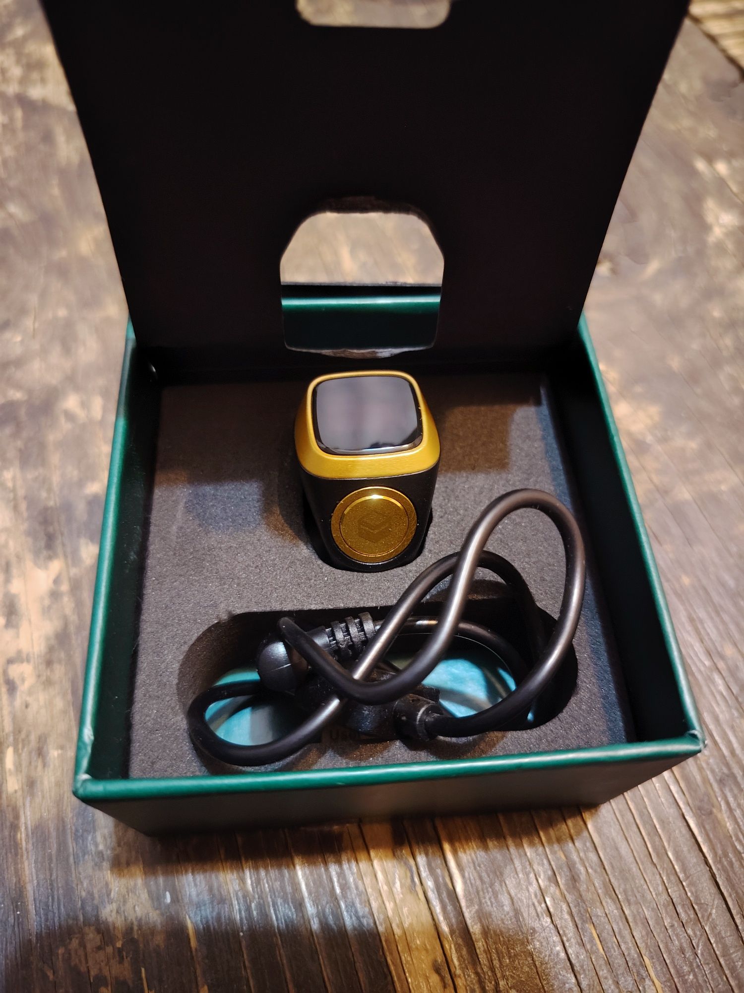 Ziker Ring uzugi