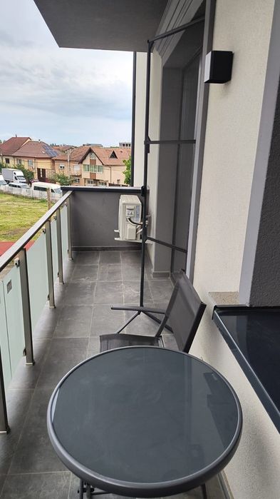 Inchiriez Apartament in Giroc