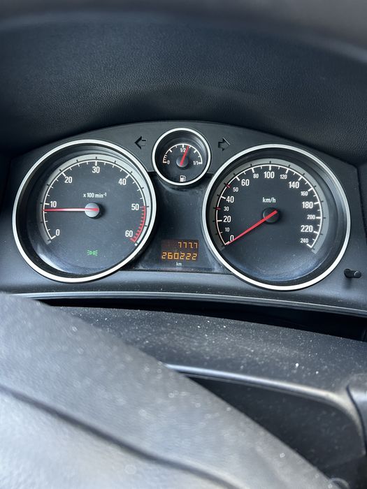 Se vinde Opel Astra H 1.7 CDTI 101 cp