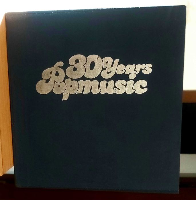 Piesă de Colecție Unică! Călătorie Muzicală de 30 de Ani pe Vinil!