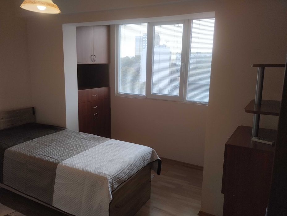 Дава се под наем Тристаен апартамент в Варна, Базар Левски - 75 кв.м за 525 € - Снимка #10