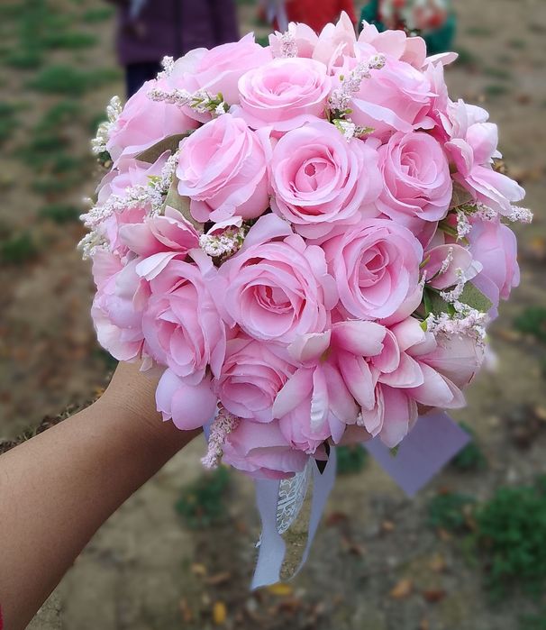 Свадебный букет невесты 

 Материал: тканевые, премиум класса
Размер