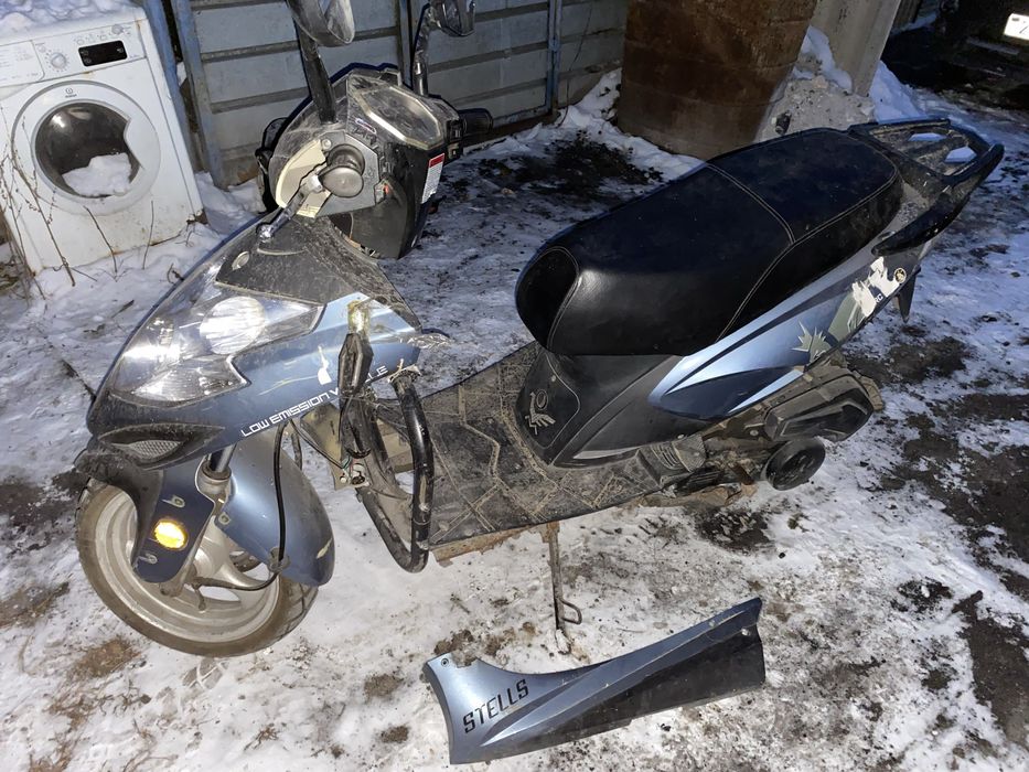 Продам скутер Racer 150 кубов