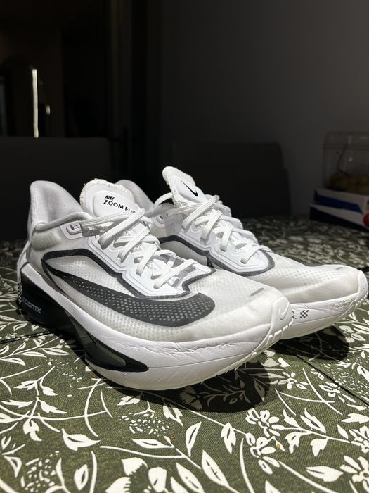 Nike Zoom Fly 6 Carbon Plate