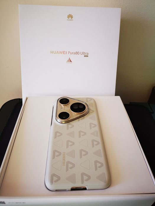 Huawei pura 80 ultra Prestige Gold
