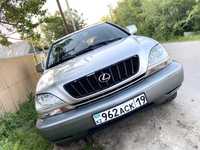 Продам  машину lexus rx300